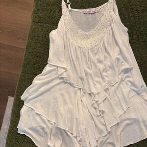 Wet Seal Cream Layered Sleeveless Blouse
